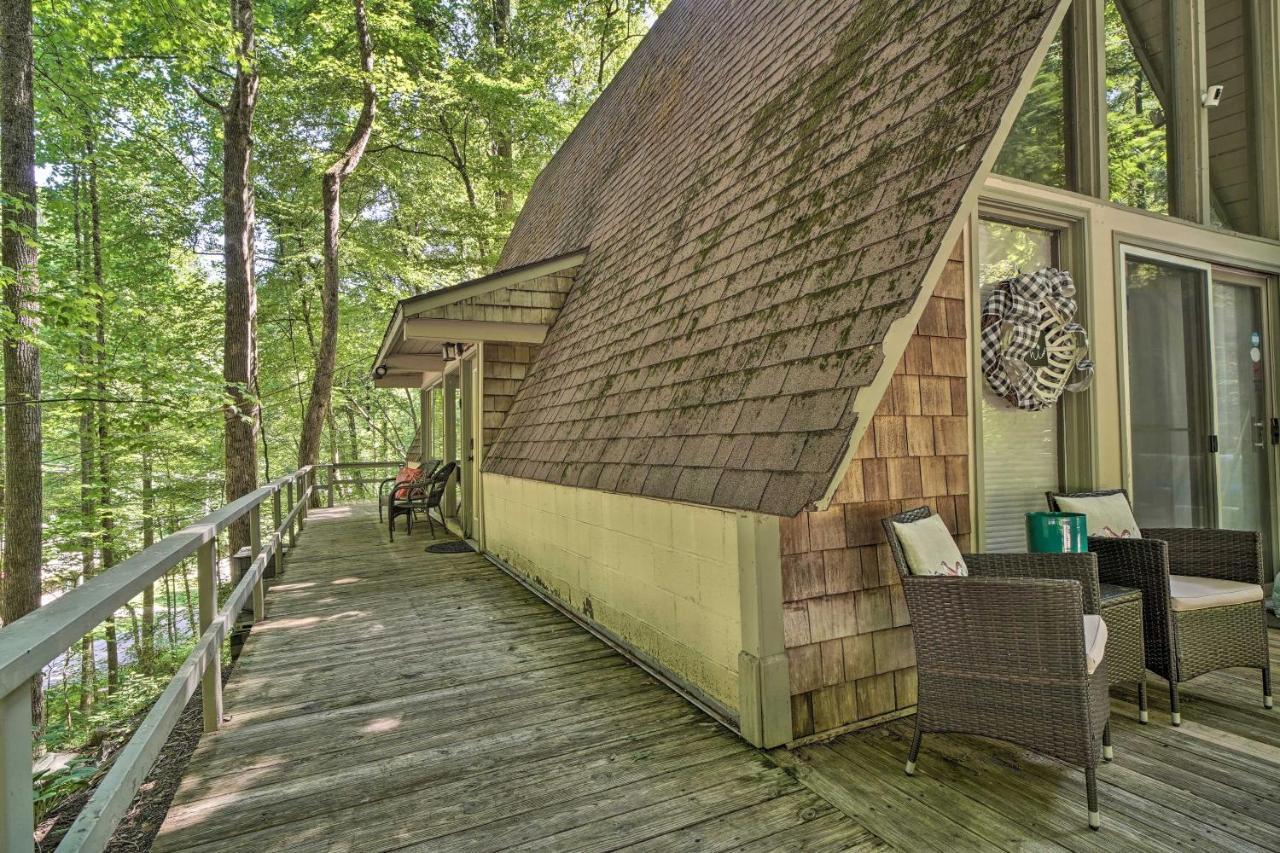 Snuggle Inn In The Heart Of Chalet Village! Gatlinburg Bagian luar foto